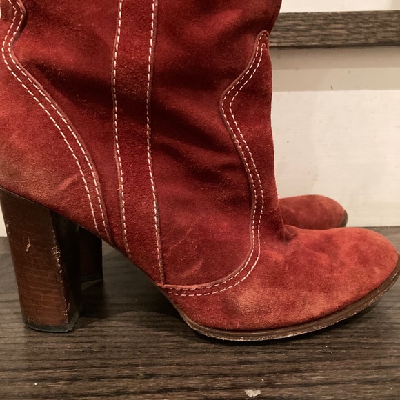 Burgundy suede Marc Jacobs tall boots - Picture 4 of 14